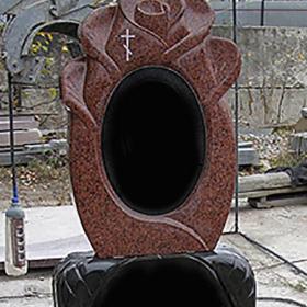 Памятник к114